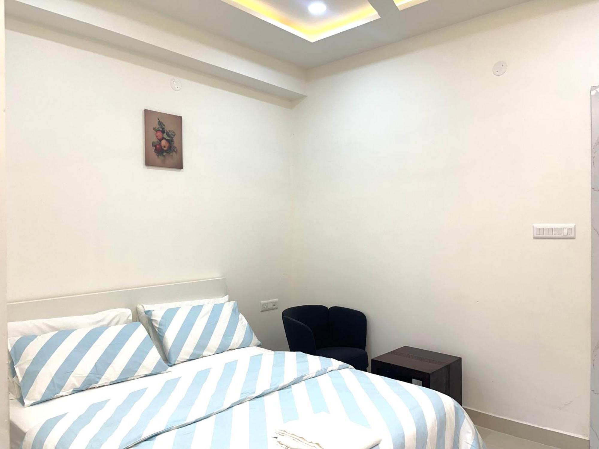 Neocon Suites Hyderabad Exterior foto